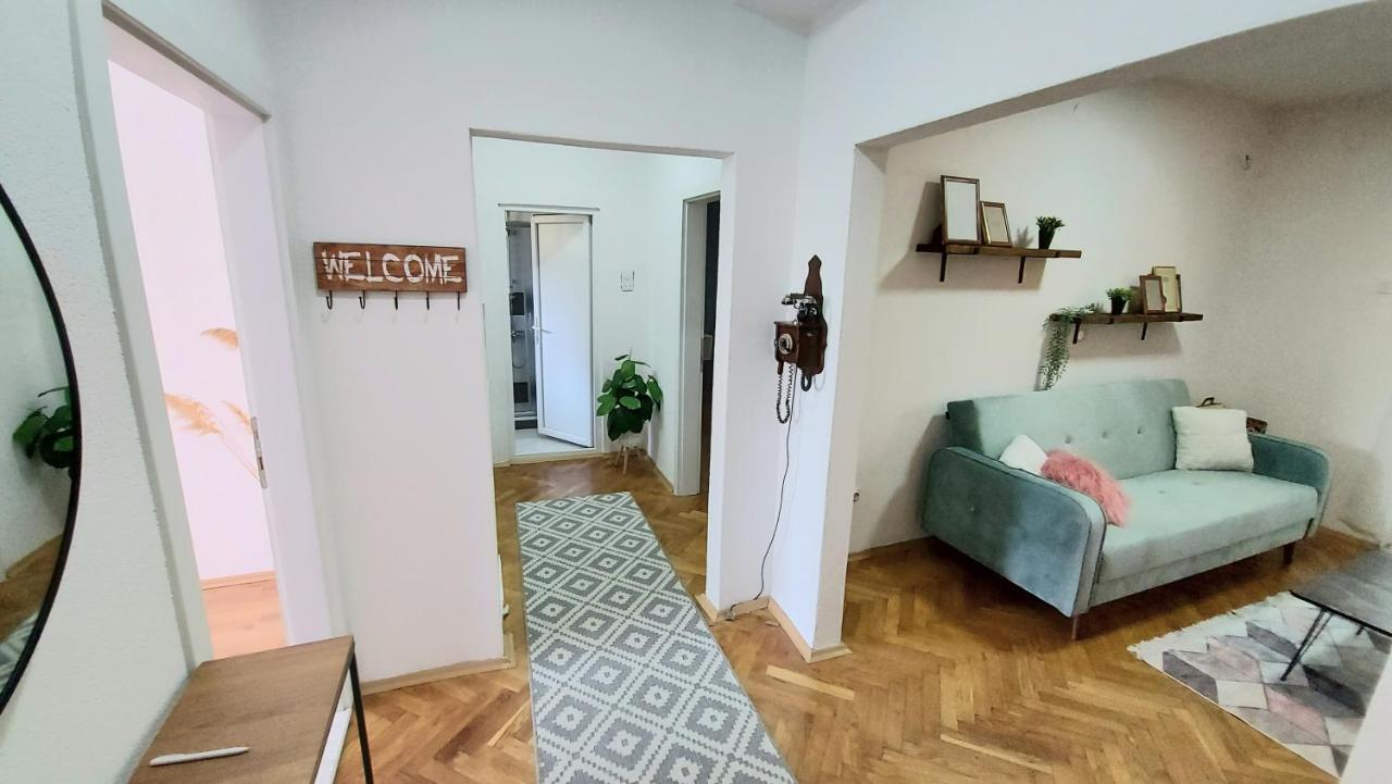 Inner City Two Bedroom Apartment Skopje Exterior photo